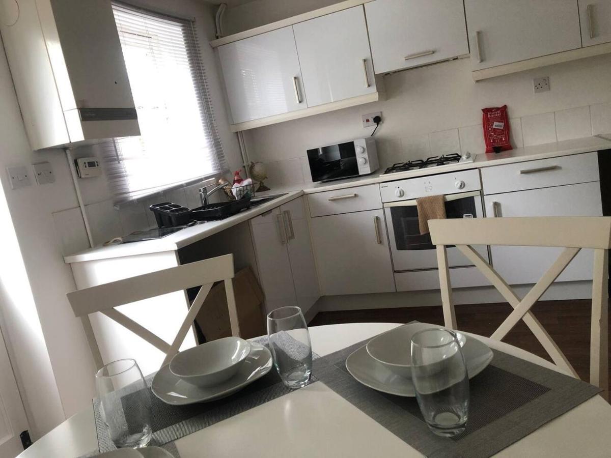 Bluebell House 2 Bedroom With Parking And Garden Scunthorpe Exterior photo