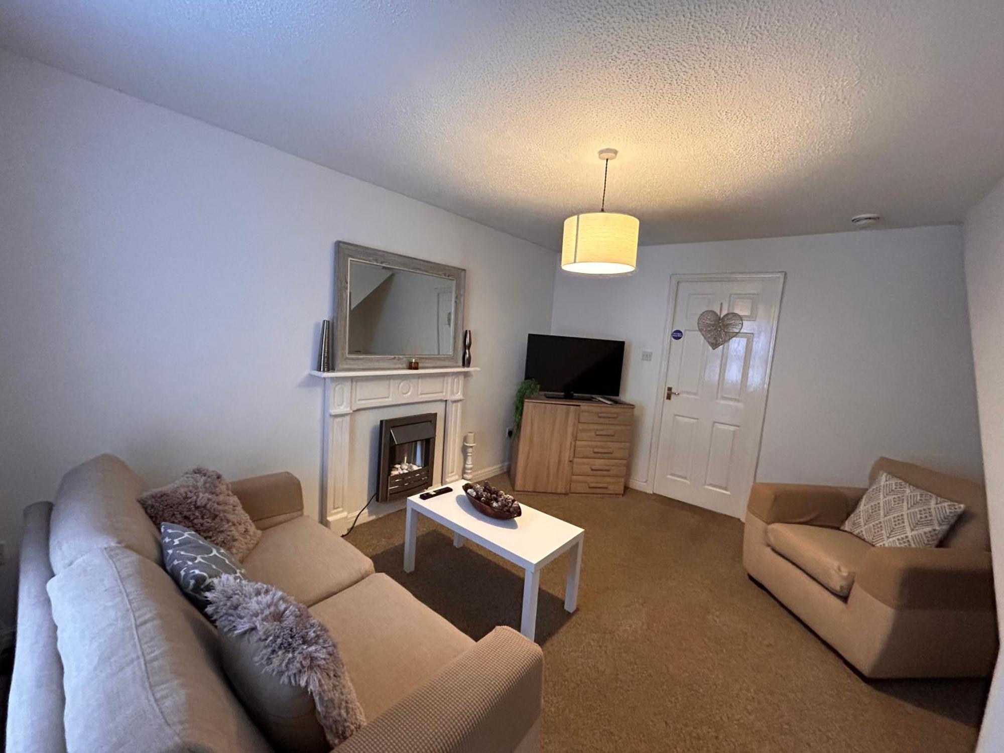 Bluebell House 2 Bedroom With Parking And Garden Scunthorpe Exterior photo